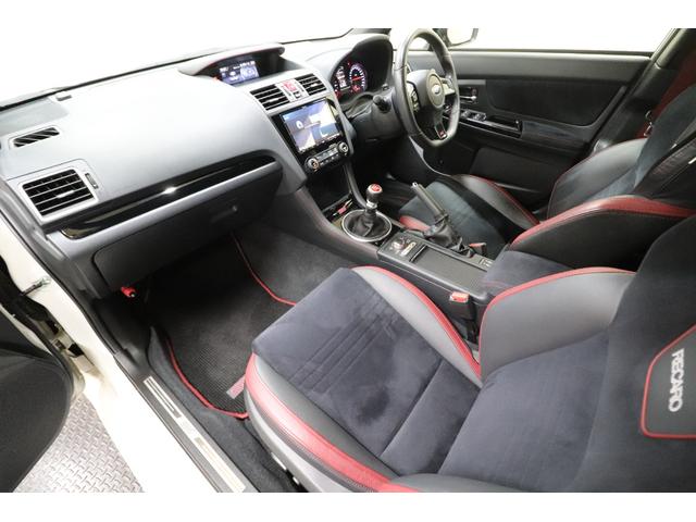 ＷＲＸ ＳＴＩ ＳＴＩ　タイプＳ　１オーナー　オプションＲＥＣＡＲＯ　トランクスポイラー　純正１９インチ　ビルシュタインダンパー　ＳＴＩキャリパー　ドリルドローター　ナビ　バックカメラ　ドラレコ　ＥＴＣ（22枚目）