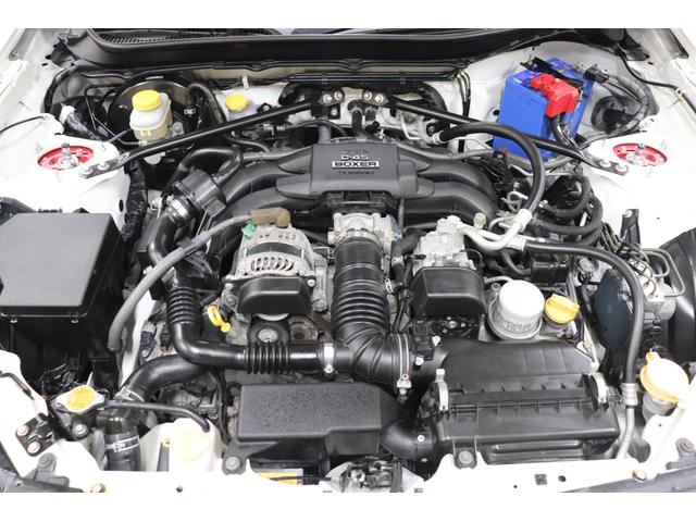８６ ＧＴ　６ＭＴ　フジツボマフラー　ＥＮＫＥＩ　ＰＦ０７　１８インチ　ＢＲＩＴＺ車高調　ｍｏｍｏステアリング　ＧＲｅｄｄｙシフトノブ　純正ナビ　バックカメラ　ＥＴＣ（34枚目）