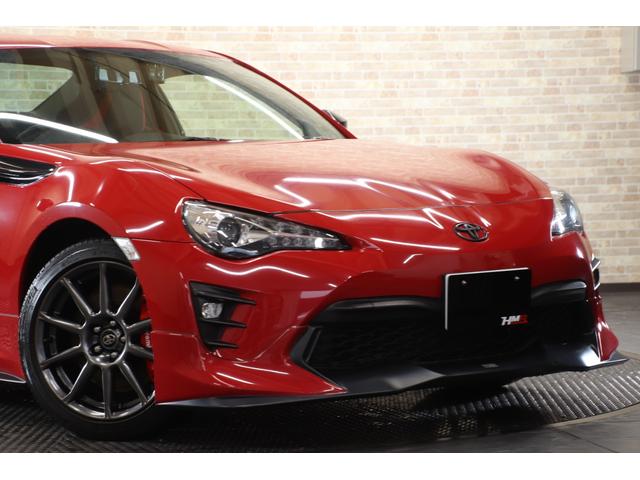 ８６ ＧＴ　６ＭＴ　ＴＲＤエアロ　カラードフィン　トランクスポイラー　モデリスタリアスパッツ　オプションｂｒｅｍｂｏ　１７インチ　ナビ　バックカメラ　ＥＴＣ（4枚目）