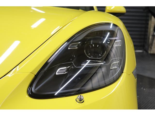 ７１８ボクスター ７１８ボクスター　７速ＰＤＫ　左ハンドル　純正オプション２０インチカレラＳハイグロスブラックアルミ　スポーツクロノＰＫＧ　ダイナミックライトシステム　スポーツエキゾースト（18枚目）