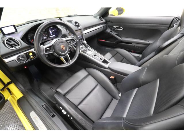 ７１８ボクスター ７１８ボクスター　７速ＰＤＫ　左ハンドル　純正オプション２０インチカレラＳハイグロスブラックアルミ　スポーツクロノＰＫＧ　ダイナミックライトシステム　スポーツエキゾースト（21枚目）