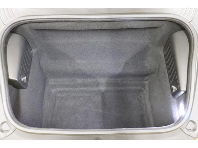 ７１８ボクスター ７１８ボクスター　７速ＰＤＫ　左ハンドル　純正オプション２０インチカレラＳハイグロスブラックアルミ　スポーツクロノＰＫＧ　ダイナミックライトシステム　スポーツエキゾースト（43枚目）