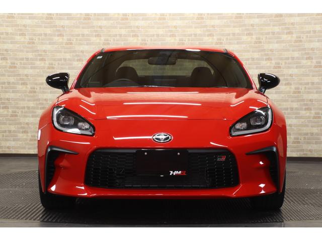 GR86 RZ 1オーナー オプションbrembo 赤黒インテリア 純正18インチアルミ カロッツェリアナビ バックカメラ 前後ドラレコ ETC(3枚目)