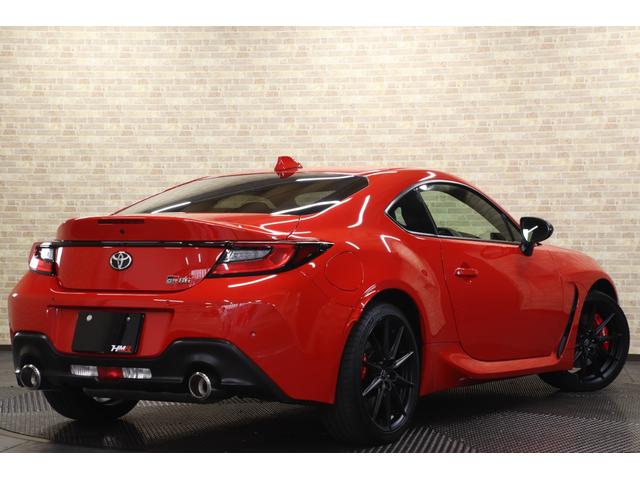 GR86 RZ 1オーナー オプションbrembo 赤黒インテリア 純正18インチアルミ カロッツェリアナビ バックカメラ 前後ドラレコ ETC(7枚目)