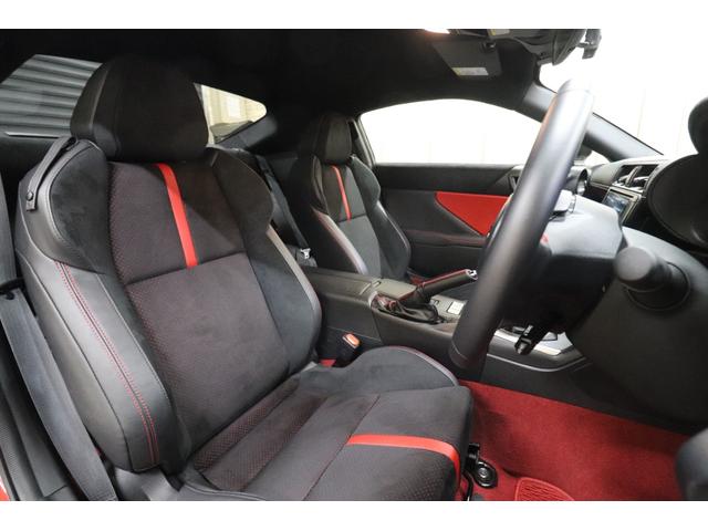GR86 RZ 1オーナー オプションbrembo 赤黒インテリア 純正18インチアルミ カロッツェリアナビ バックカメラ 前後ドラレコ ETC(20枚目)