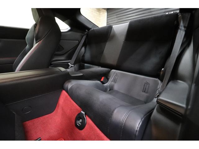 GR86 RZ 1オーナー オプションbrembo 赤黒インテリア 純正18インチアルミ カロッツェリアナビ バックカメラ 前後ドラレコ ETC(23枚目)