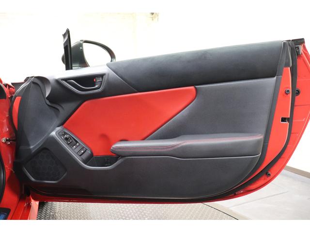 GR86 RZ 1オーナー オプションbrembo 赤黒インテリア 純正18インチアルミ カロッツェリアナビ バックカメラ 前後ドラレコ ETC(35枚目)