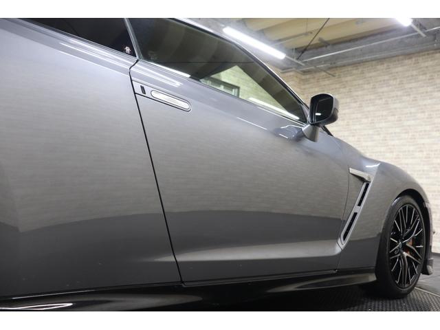 GT-R プレミアムエディション MY24 1オーナー nismoスポリセ BOSEサウンドシステム 純正アルミ鍛造RAYS20インチ フジツボ製チタンマフラー ビルシュタインサス フルセグナビ ETC(18枚目)