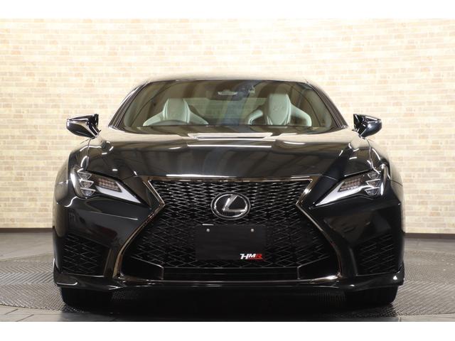 RC F ベースグレード オプションブラック&ホワイト本革シート 純正BBS製19インチ brembo スリットローター アクティブリアウィング ナビ バックカメラ ドラレコ(3枚目)