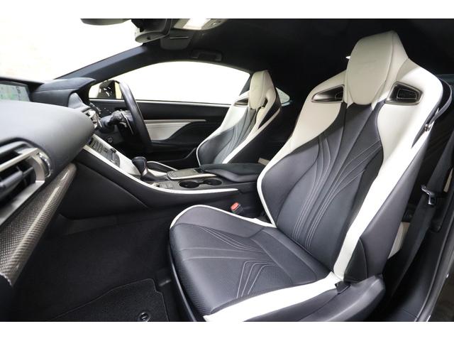 RC F ベースグレード オプションブラック&ホワイト本革シート 純正BBS製19インチ brembo スリットローター アクティブリアウィング ナビ バックカメラ ドラレコ(21枚目)