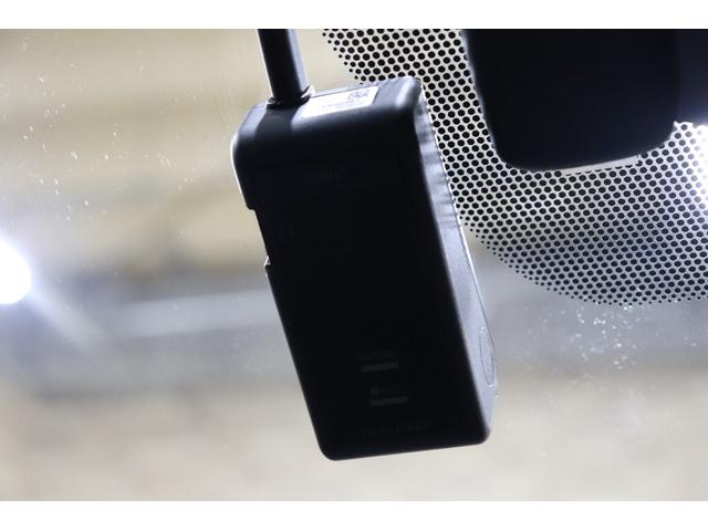 RC F ベースグレード オプションブラック&ホワイト本革シート 純正BBS製19インチ brembo スリットローター アクティブリアウィング ナビ バックカメラ ドラレコ(34枚目)