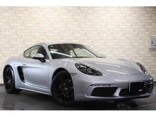 718ケイマン 718ケイマン 6MT サテンブラック塗装20インチカレラSホイール スポーツクロノPKG スポーツエグゾースト PASM PDLSバイキセノンヘッドライト スポーツシートプラス シートヒーター(5枚目)