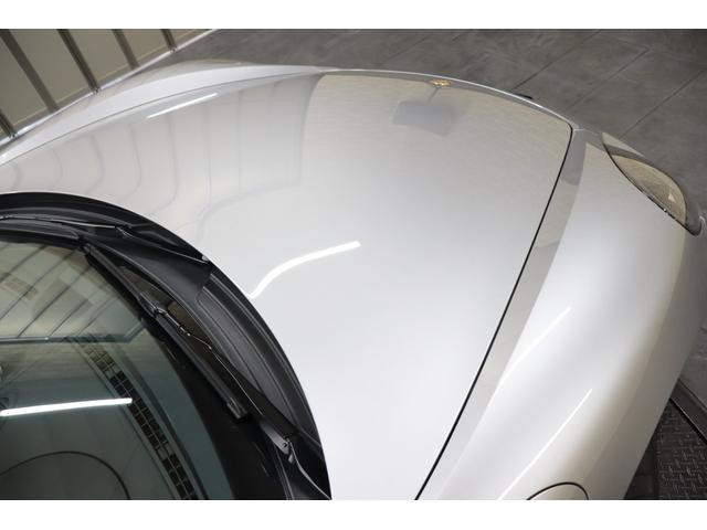 718ケイマン 718ケイマン 6MT サテンブラック塗装20インチカレラSホイール スポーツクロノPKG スポーツエグゾースト PASM PDLSバイキセノンヘッドライト スポーツシートプラス シートヒーター(11枚目)