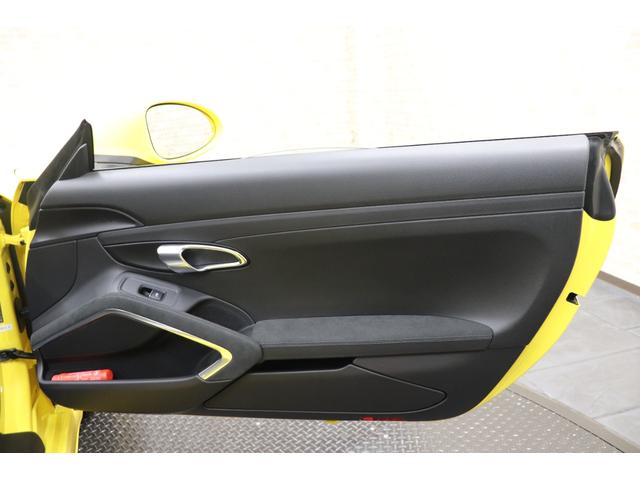 ７１８ボクスター ７１８ボクスターＧＴＳ　４．０　左Ｈ　６ＭＴ　純正ＯＰスポーツクロノＰＫＧ　ＰＣＣＢ　ＰＡＳＭ　ＰＤＬＳバイキセノンヘッドライト　シートヒーター　オートエアコン　スポーツエグゾースト　ＰＣＭナビ　リアビューカメラ付きパークアシスト（38枚目）