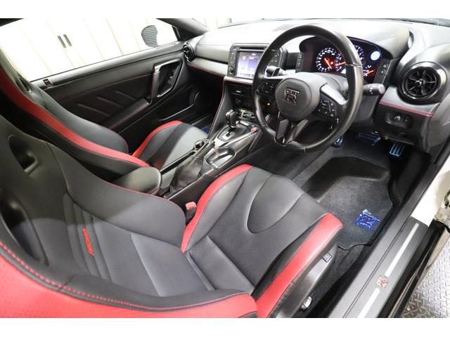 GT-R ブラックエディション MY20 1オーナー 純正RAYS製アルミ鍛造20インチ 専用ビルシュタインダンパー RECAROスポーツレザーシート BOSEサウンド ETC(19枚目)