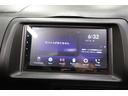 AppleCarPlay/AndroidAuto対応のディスプレーオーディオを装着しています。