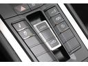 ７１８ボクスター　７速ＰＤＫ　左ハンドル　純正オプション２０インチカレラＳハイグロスブラックアルミ　スポーツクロノＰＫＧ　ダイナミックライトシステム　スポーツエキゾースト（32枚目）