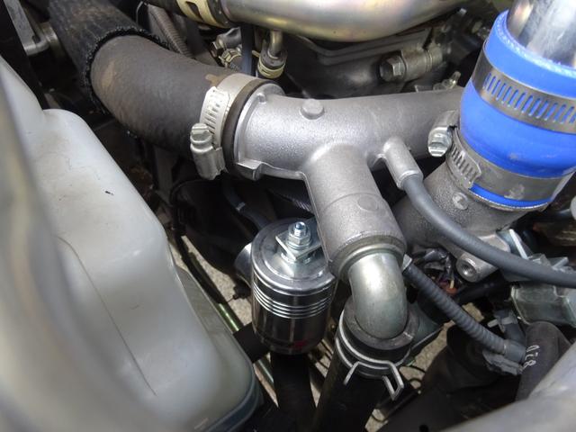 ジムニー ＸＣ　アルパイン１１ディスプレイオーディオ　アルパインデジタルインナーミラー　リフトアップ　Ｒ／Ｔタイヤ　社外マフラー　社外インテーク　社外テール　社外コンピューター　カスタム（17枚目）