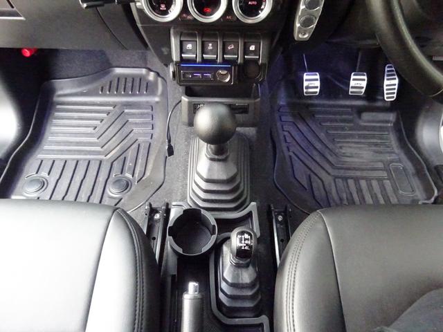 ジムニー ＸＣ　アルパイン１１ディスプレイオーディオ　アルパインデジタルインナーミラー　リフトアップ　Ｒ／Ｔタイヤ　社外マフラー　社外インテーク　社外テール　社外コンピューター　カスタム（39枚目）