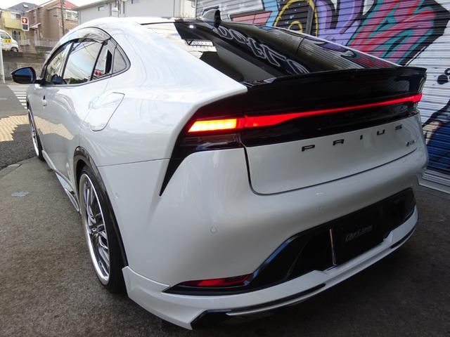 プリウス Ｚ　ワーク２０インチＡＷ　ローダウン　モデリスタＦ／Ｓ／Ｒエアロ　デジタルインナーミラー　ムーンルーフ　専用パーツ（6枚目）