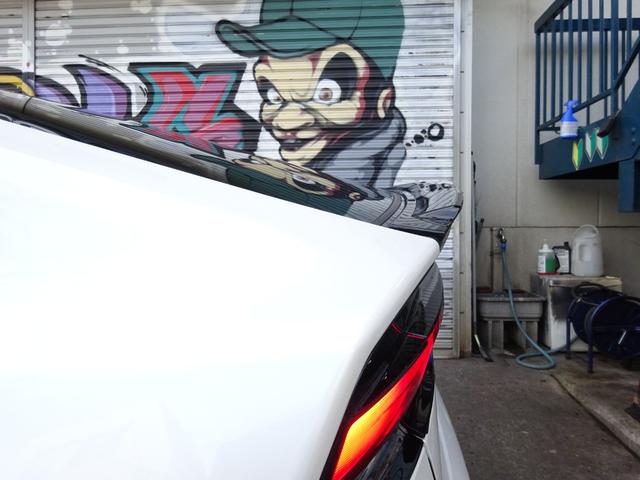 プリウス Ｚ　ワーク２０インチＡＷ　ローダウン　モデリスタＦ／Ｓ／Ｒエアロ　デジタルインナーミラー　ムーンルーフ　専用パーツ（18枚目）