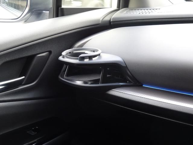 プリウス Ｚ　ワーク２０インチＡＷ　ローダウン　モデリスタＦ／Ｓ／Ｒエアロ　デジタルインナーミラー　ムーンルーフ　専用パーツ（39枚目）