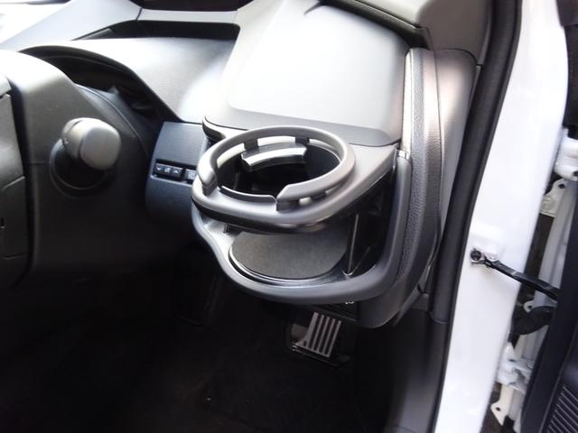 プリウス Ｚ　ワーク２０インチＡＷ　ローダウン　モデリスタＦ／Ｓ／Ｒエアロ　デジタルインナーミラー　ムーンルーフ　専用パーツ（40枚目）