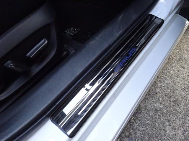 プリウス Ｚ　ワーク２０インチＡＷ　ローダウン　モデリスタＦ／Ｓ／Ｒエアロ　デジタルインナーミラー　ムーンルーフ　専用パーツ（44枚目）