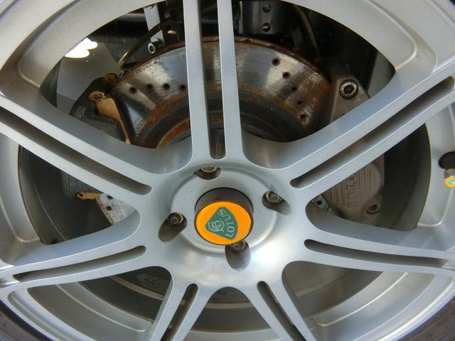 エリーゼ １１１Ｒ　ＳｐｏｒｔｓＲａｃｅｒ　トヨタ製２ＺＺエンジン　６ＭＴ　鍛造アルミホイール、アルミラジエター　エアクリ＆マフラー　走行距離４万キロ台　稀少な１１１Ｒ　シリーズ２　点検整備記録簿　車検２年付き（22枚目）