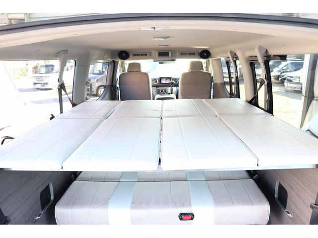 ＮＶ３５０キャラバンワゴン 　キャンピングカー／ＯＺ製グランドバケーション／２段ベッド／３列シート／社外ナビ／フリップダウンモニター／前後社外スタビライザー／パワースライドドア／リアクーラー／リアヒーター（9枚目）