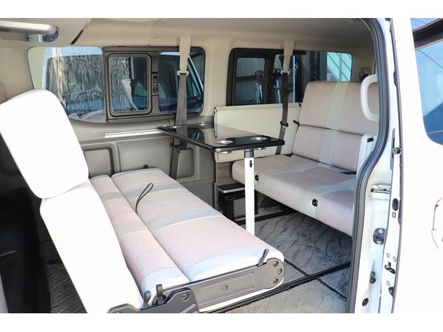 ＮＶ３５０キャラバンワゴン 　キャンピングカー／ＯＺ製グランドバケーション／２段ベッド／３列シート／社外ナビ／フリップダウンモニター／前後社外スタビライザー／パワースライドドア／リアクーラー／リアヒーター（15枚目）
