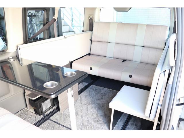 ＮＶ３５０キャラバンワゴン 　キャンピングカー／ＯＺ製グランドバケーション／２段ベッド／３列シート／社外ナビ／フリップダウンモニター／前後社外スタビライザー／パワースライドドア／リアクーラー／リアヒーター（18枚目）
