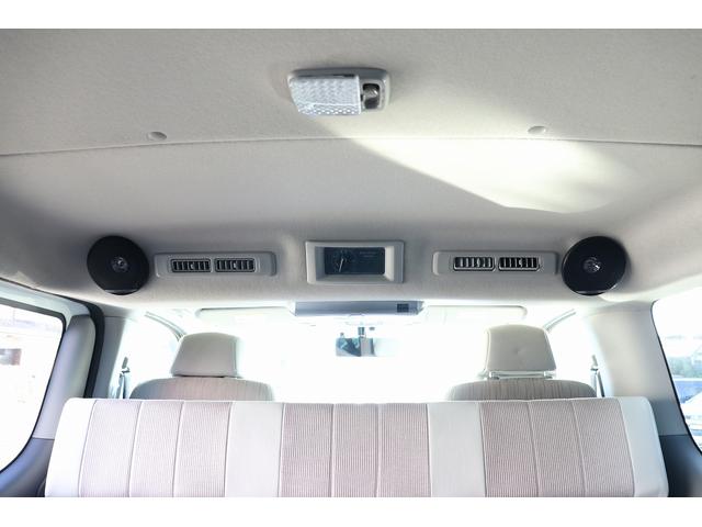 ＮＶ３５０キャラバンワゴン 　キャンピングカー／ＯＺ製グランドバケーション／２段ベッド／３列シート／社外ナビ／フリップダウンモニター／前後社外スタビライザー／パワースライドドア／リアクーラー／リアヒーター（19枚目）