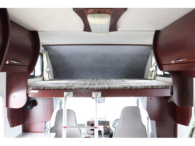 カムロード 　ナッツＲＶ／クレソンボーダーエディション／ガラスコーティング施工済み／ＦＦヒーター／ツインサブバッテリー／１５００Ｗインバーター／電動マックスファン／ソーラーパネル×２／２段ベッド（8枚目）