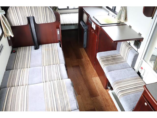 カムロード 　ナッツＲＶ／クレソンボーダーエディション／ガラスコーティング施工済み／ＦＦヒーター／ツインサブバッテリー／１５００Ｗインバーター／電動マックスファン／ソーラーパネル×２／２段ベッド（10枚目）
