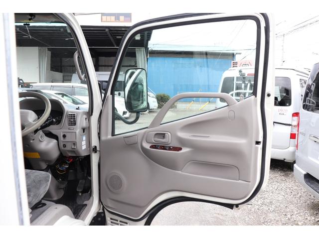 カムロード 　ナッツＲＶ／クレソンボーダーエディション／ガラスコーティング施工済み／ＦＦヒーター／ツインサブバッテリー／１５００Ｗインバーター／電動マックスファン／ソーラーパネル×２／２段ベッド（26枚目）