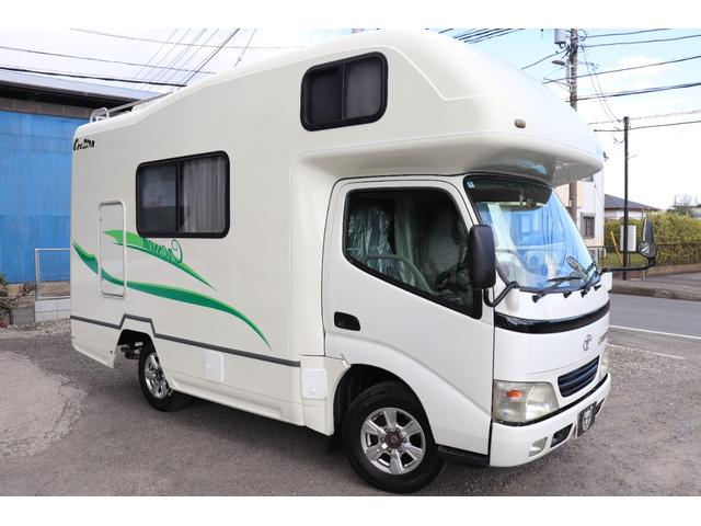 カムロード 　ナッツＲＶ／クレソン／外装磨きコーティング済／ＦＦヒーター／電子レンジ／リアクーラー／冷蔵庫／ポータブルトイレ／ツインサブバッテリー／２０００Ｗインバーター／マックスファン／サイドオーニング／外部電源（4枚目）