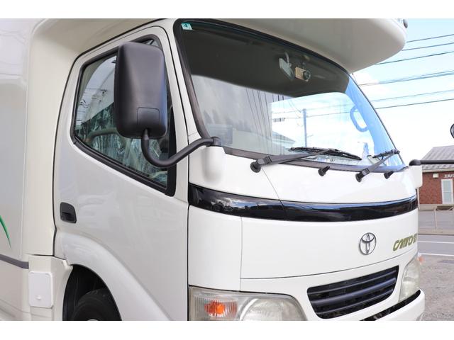 カムロード 　ナッツＲＶ／クレソン／外装磨きコーティング済／ＦＦヒーター／電子レンジ／リアクーラー／冷蔵庫／ポータブルトイレ／ツインサブバッテリー／２０００Ｗインバーター／マックスファン／サイドオーニング／外部電源（8枚目）