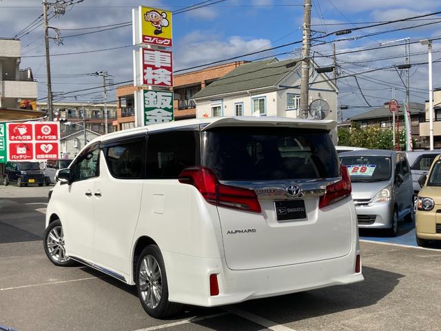 アルファード ２．５Ｓ　タイプゴールド　純正ナビ　フリップダウンモニター　地デジ　ＢＴ　ＥＴＣ　バックカメラ　サンルーフ　三眼ＬＥＤパワーバックドアレーダークルーズコントロール　ブラインドスポットモニター　デジタルインナーミラー（38枚目）