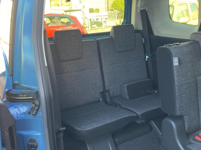 シエンタ ハイブリッドＺ　ワンオーナー　禁煙車　天井サーキュレーター　純正ディスプレイオーディオ　ナビ　ＢＴ　地デジ　全周囲カメラ　両側電動スライドドア　レーダークルーズコントロール　Ｄミラー　ドライブレコーダー　ＥＴＣ（13枚目）