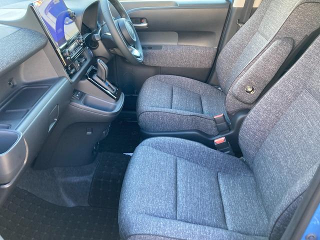 シエンタ ハイブリッドＺ　ワンオーナー　禁煙車　天井サーキュレーター　純正ディスプレイオーディオ　ナビ　ＢＴ　地デジ　全周囲カメラ　両側電動スライドドア　レーダークルーズコントロール　Ｄミラー　ドライブレコーダー　ＥＴＣ（31枚目）