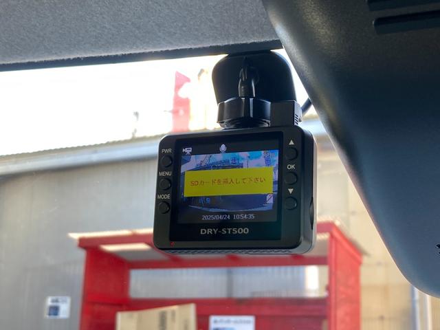 ムーヴキャンバス Ｇメイクアップリミテッド　ＳＡＩＩＩ　スマートアシスト　メモリーナビ　パノラマモニター　地デジ　ＤＶＤ／ＣＤ　ＥＴＣ　ドライブレコーダー　ＬＥＤライト　両側電動スライド（4枚目）