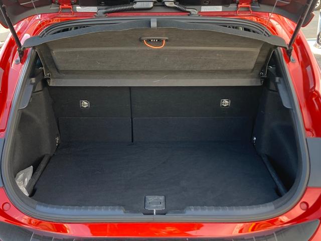 カローラスポーツ ハイブリッドＧ　Ｚ　１オーナー　ＴＲＤフロント・サイド・リア　トヨタセーフティセンス　レーダークルーズ　９インチ純正ナビ　地デジ　ＤＶＤ／ＣＤ　ＢＴ　ＨＤＭＩ　バックカメラ　ビルトインＥＴＣ２．０　前後ドラレコ（32枚目）