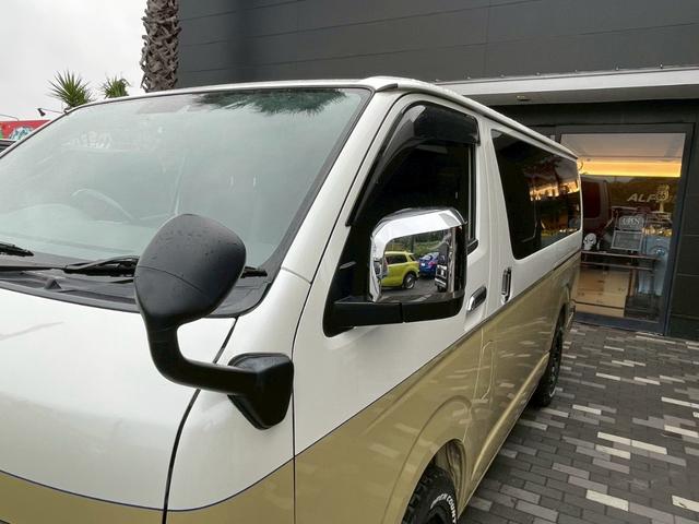 ハイエースバン スーパーＧＬ　ダークプライムＩＩ　Ｃａｒｉｃａ　Ｃａｌ‘ｓＭｏｔｏｒ　Ｃａｒｉｃａ　Ｃａｌ‘ｓＭｏｔｏｒ１１インチナビ　ＥＴＣ　デジタルミラー　バックカメラ　ベッドキット　ＲＡＹＳホイール　オープンカントリー（18枚目）