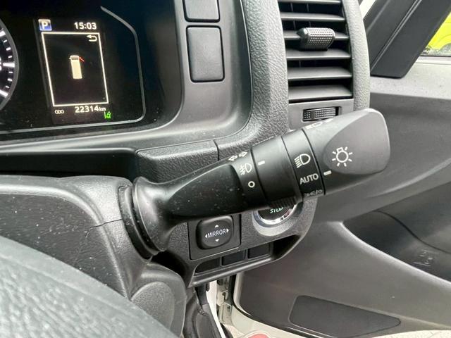 ハイエースバン スーパーＧＬ　ダークプライムＩＩ　Ｃａｒｉｃａ　Ｃａｌ‘ｓＭｏｔｏｒ　Ｃａｒｉｃａ　Ｃａｌ‘ｓＭｏｔｏｒ１１インチナビ　ＥＴＣ　デジタルミラー　バックカメラ　ベッドキット　ＲＡＹＳホイール　オープンカントリー（32枚目）