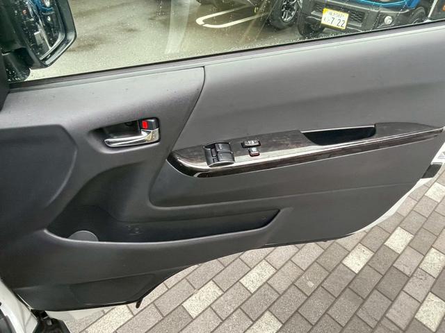 ハイエースバン スーパーＧＬ　ダークプライムＩＩ　Ｃａｒｉｃａ　Ｃａｌ‘ｓＭｏｔｏｒ　Ｃａｒｉｃａ　Ｃａｌ‘ｓＭｏｔｏｒ１１インチナビ　ＥＴＣ　デジタルミラー　バックカメラ　ベッドキット　ＲＡＹＳホイール　オープンカントリー（35枚目）