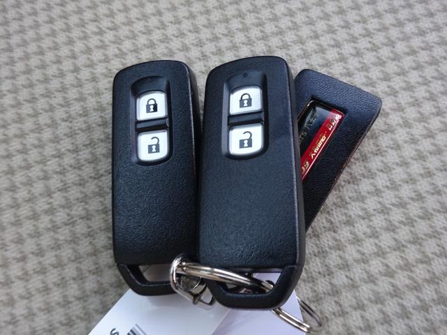 N-ONE G・Lパッケージ 平成24年式走行91400キロタイミングチェーン修復歴無しCVTスマートキーオートエアコンパワステフル装備純正ディスプレイオーディオバックカメラUSB接続HDMI端子付きHIDヘッドライト(68枚目)