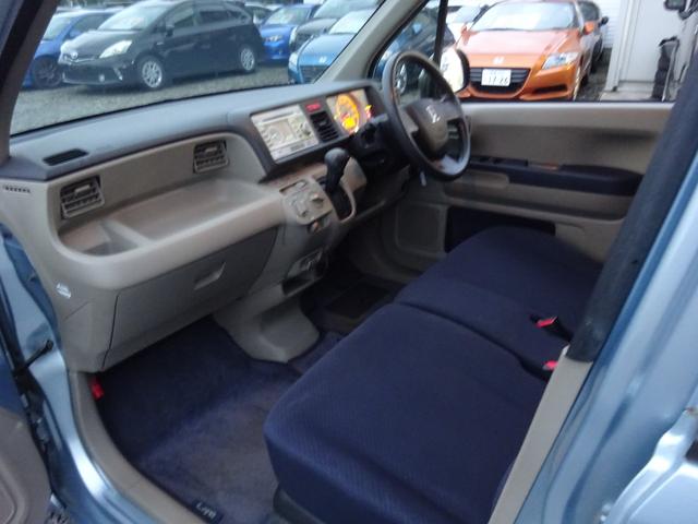 車検・整備・修理・板金はもちろんのこと、社外のナビ、地デジチューナー、ＥＴＣ、社外パーツ等々の取り付けも承ります。お気軽にご相談ください。