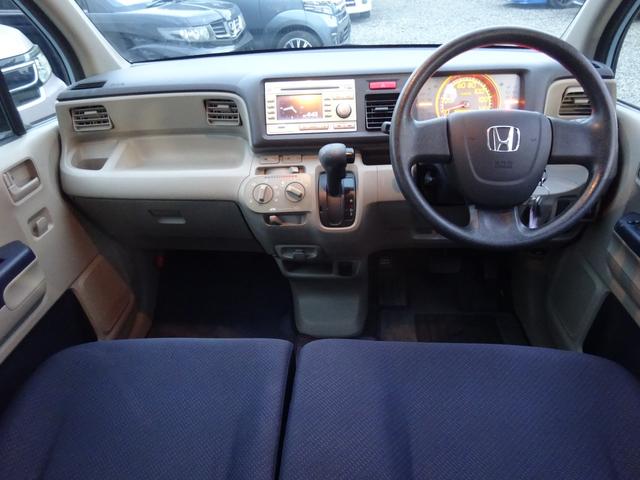 当社は全車オイル交換無料サービスを徹底しています！安い車だからでは手を抜きません！購入後のことも考えて検討してみて下さい！利益も大事ですがお客様との信頼が一番大切なんです！！