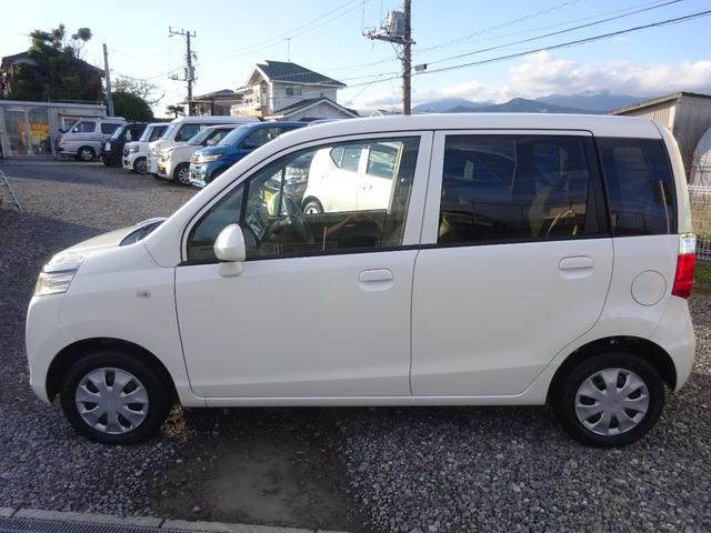 神奈川県平塚市片岡６９８−１株式会社ピースオート湘南平塚店。営業時間１０：００〜１９：００、水曜日定休日となります。